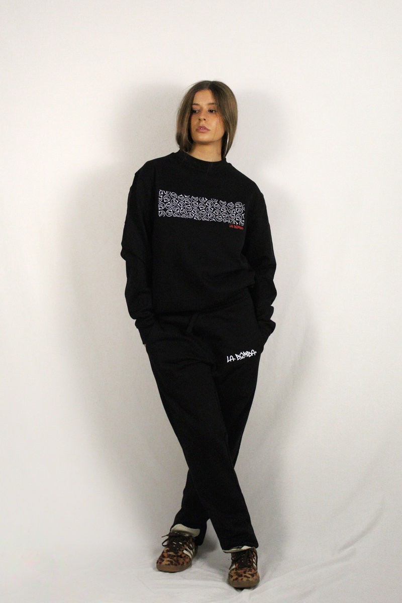 SUDADERA CREW NEGRA