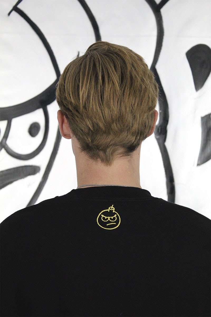 SUDADERA  BOMBA CREW