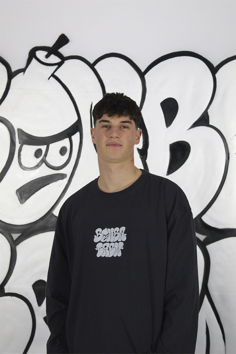 CAMISETA OVERSIZED GRIS