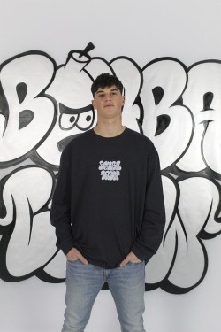 CAMISETA OVERSIZED GRIS